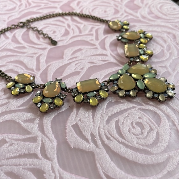 Vintage Loft Statement Necklace - Picture 3 of 6